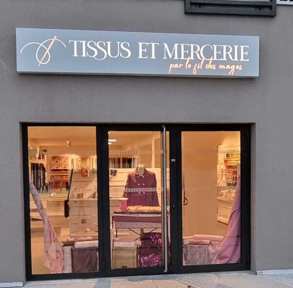 Tissus et Mercerie par le fil des mages - image 1