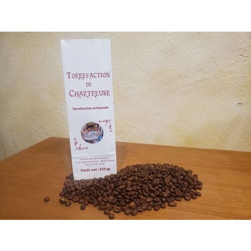 CAFE Mélange Gourmet : mélange 80 % Arabica 20% Robusta origine Rwanda production de qualité. Café corsé